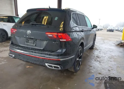 2024 Volkswagen Tiguan 2.0T Sel R-Line z USA, uszkodzony, nr VIN 3VV4B7AX4RM028315